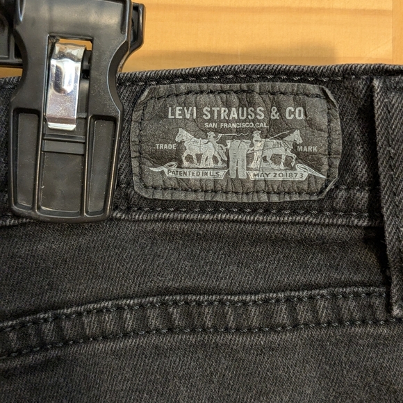 Levis Jeans 505 Straight Leg Womens Size 16 Black Stretch Denim (Fits 36x28) - Picture 6 of 8